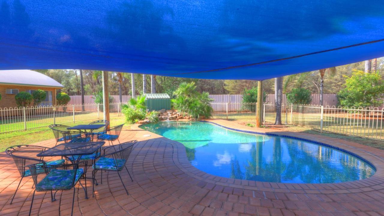 Mulga Country Motor Inn Charleville Bagian luar foto