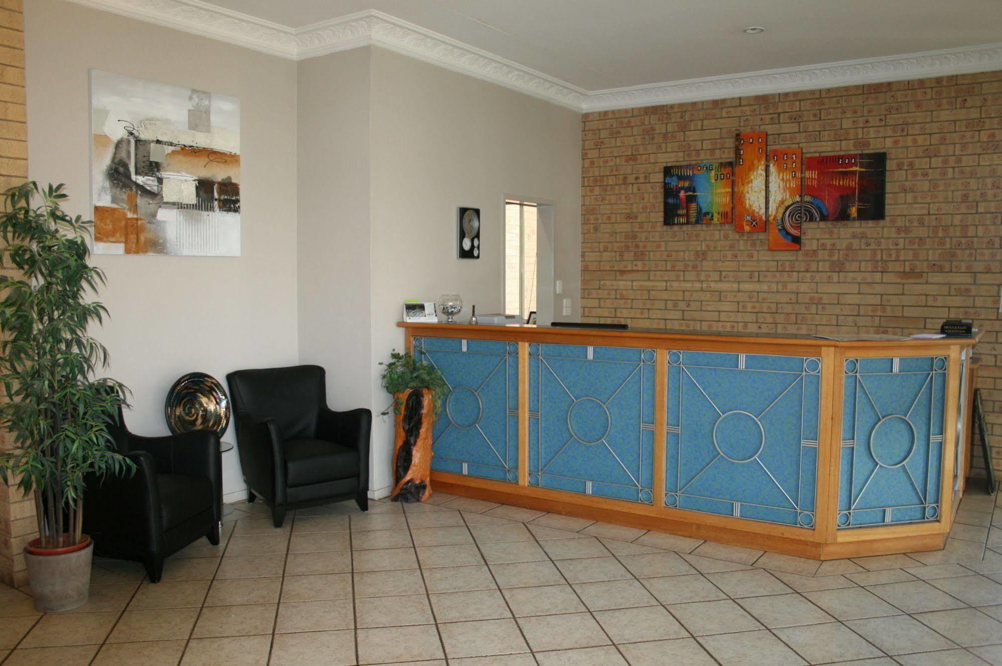Mulga Country Motor Inn Charleville Bagian luar foto